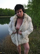 Big titted mama loves getting nasty outside